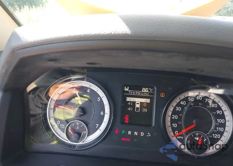 2019 Ram 1500 Classic Tradesman 4X4 6'4 Box из США, поврежденный, VIN 1C6RR7FT3KS744066